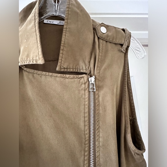 Dex olive green long vest Ladies M - Picture 2 of 9
